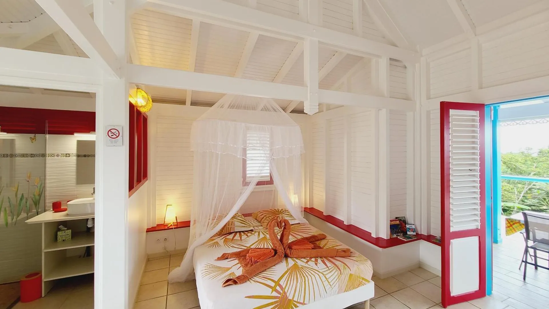 Apartment Pipirite Chantant - Studios Vue Mer Sainte-Rose Guadeloupe